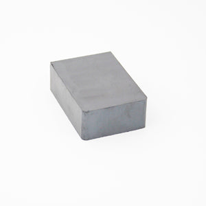 124 - Ceramic Magnet