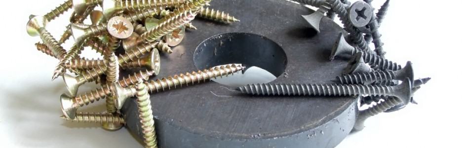 Top Uses for Ceramic Magnets at Home